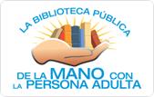 La biblioteca de la mano de la persona adulta