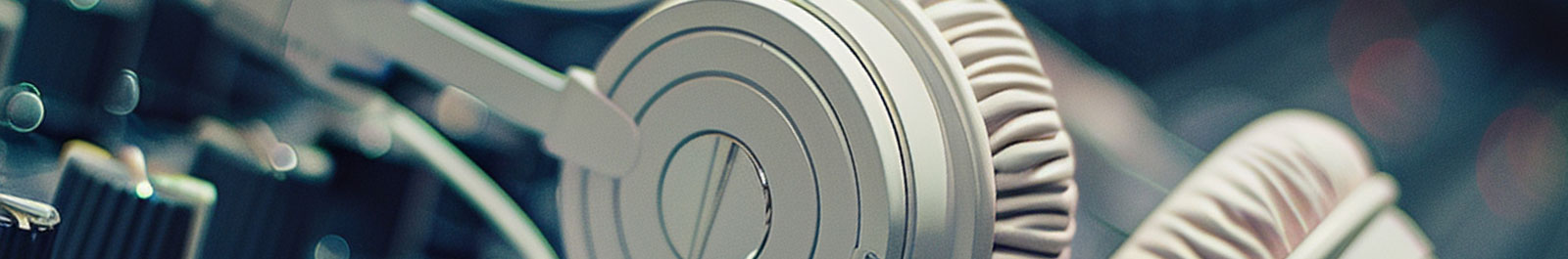 A close up of a white object
AI-generated content may be incorrect.